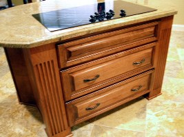 Custom Kitchen Cabinets